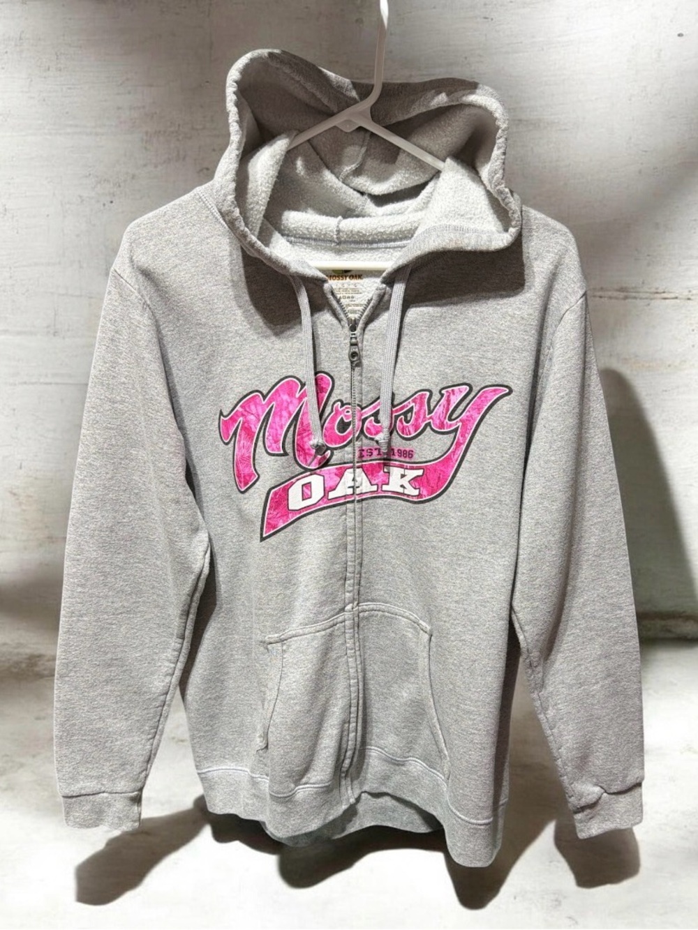 Mossy Oak Light Gray Zip Hoodie with Pink Logo & Pockets! Excellent Condition